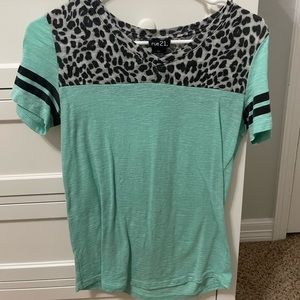 Rue 21 shirt size XS
